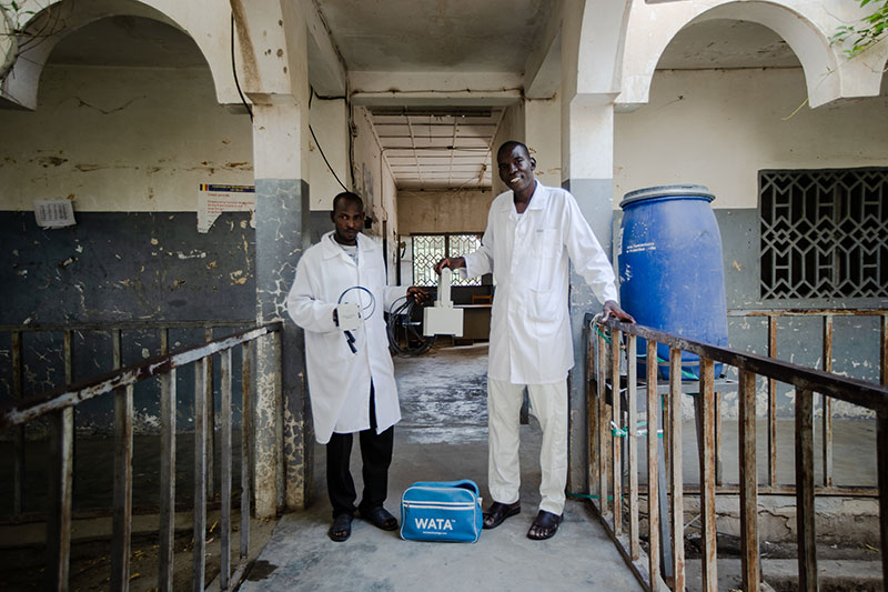 Health workers with WATA equipment in a hospital in Chad